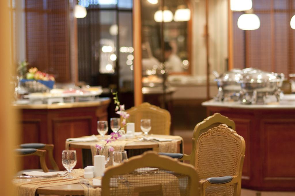 Jeddah Marriott Hotel Étterem fotó